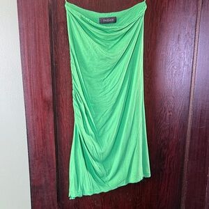 NWOT Indah strapless dress - size small